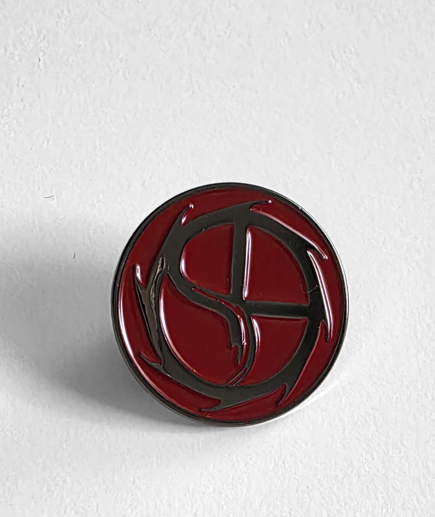 Metall-Pin